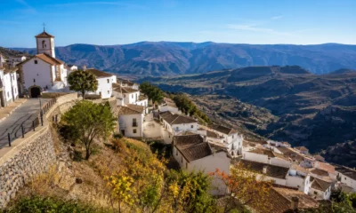 Panoramic view of Castro de Filabres, one of the highest mountain villages in Almeria province, with whitewashed houses overlooking the Sierra de los Filabres.