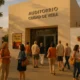 Evening crowd arriving at Auditorio Ciudad de Vera for jazz and dance show